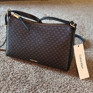NWT. Calvin Klein Signature Black and Brown Crossbody Bag